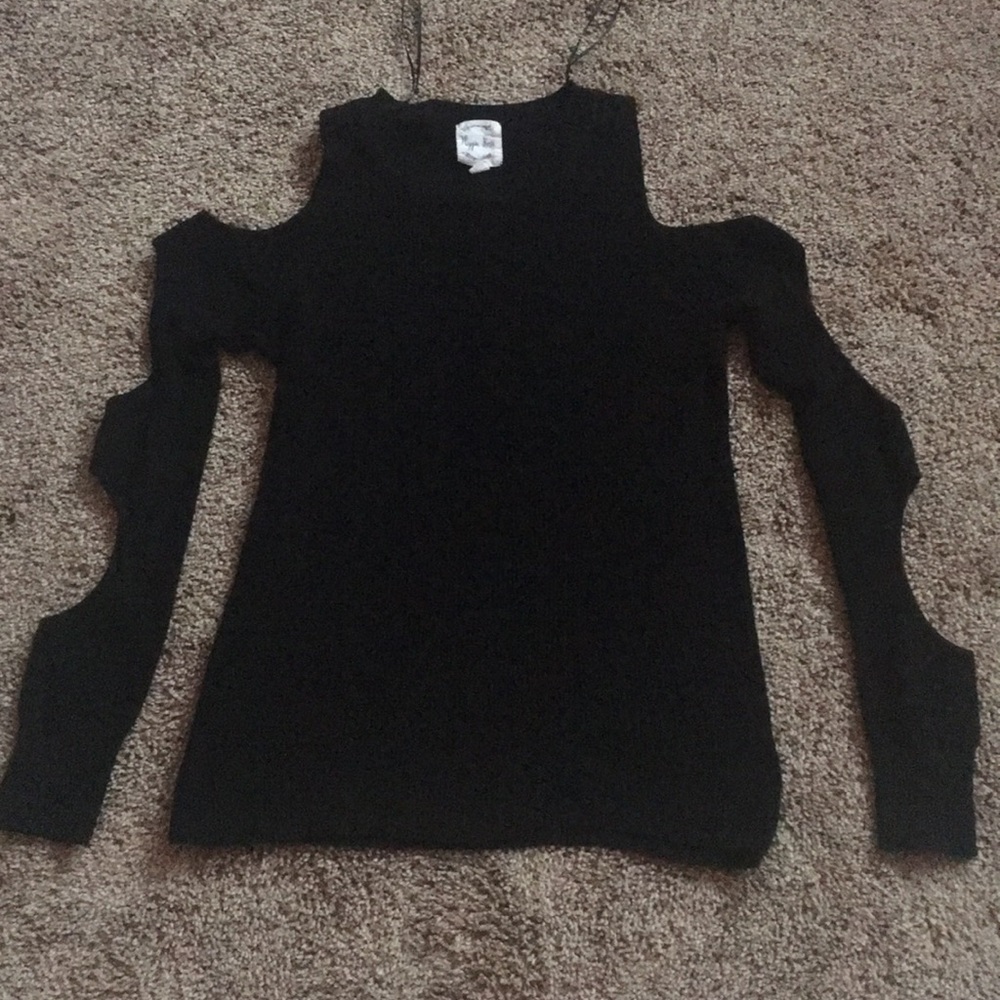 Cold shoulder sweater.